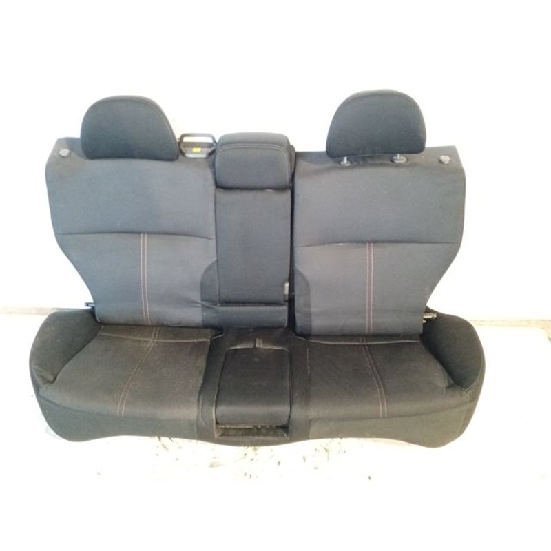 SUBARU FORESTER Hátsó Ülés Szett