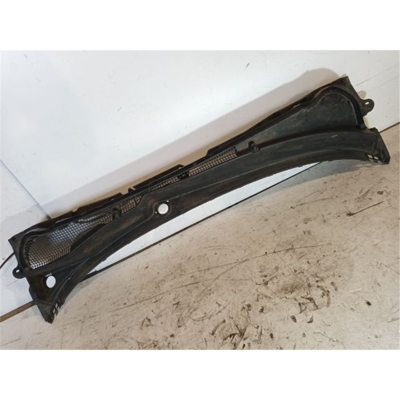 SUBARU FORESTER Levélrács