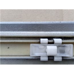 MERCEDES-BENZ M-CLASS (W164) Bal hátsó Ajtó Díszléc