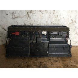 AUDI A8 (4D2, 4D8) Középső Szellőző