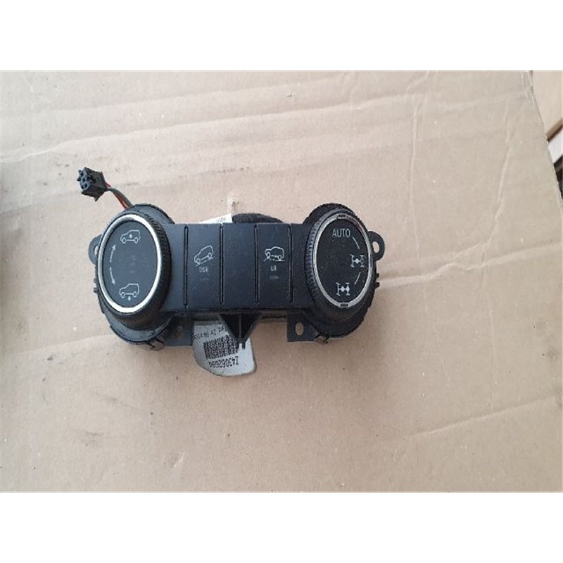 MERCEDES-BENZ M-CLASS (W164) Középkonzol Vezérlő Panel