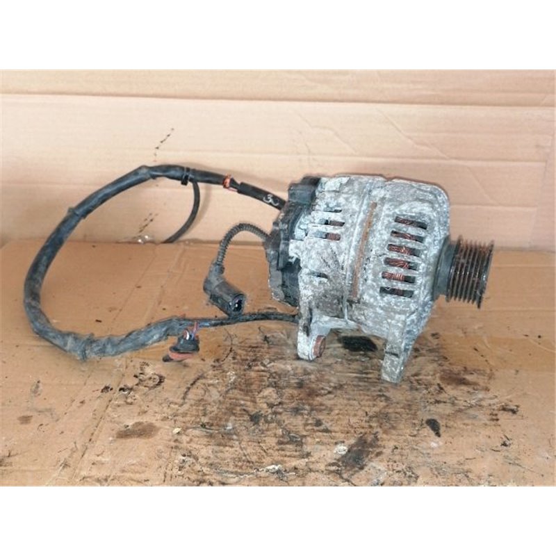 VW GOLF V (1K1) Generátor