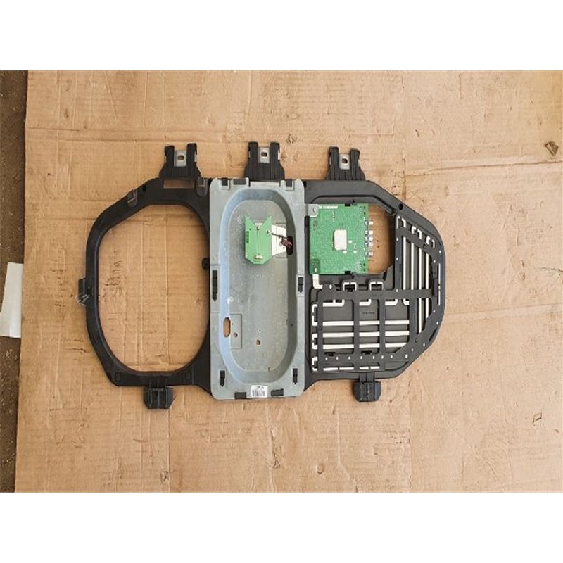 MERCEDES-BENZ M-CLASS (W164) Antenna Erősítő
