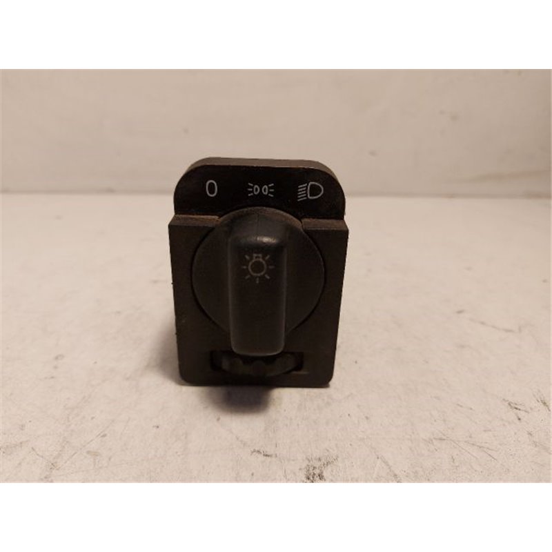 OPEL ASTRA F Ferdehátú (53_, 54_, 58_, 59_) Világítás Kapcsoló