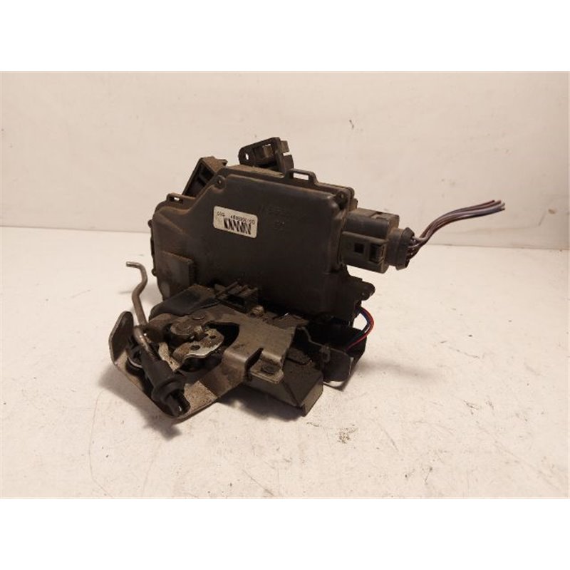 AUDI A6 (4B, C5) Jobb hátsó Ajtózár