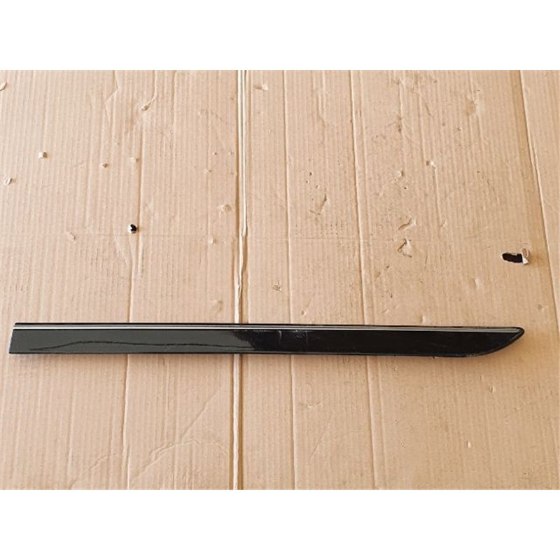 MERCEDES-BENZ R-CLASS (W251, V251) Bal hátsó Ajtó Díszléc