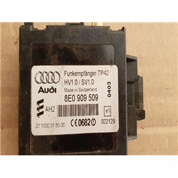 AUDI A4 (8E2, B6) Antenna Erősítő
