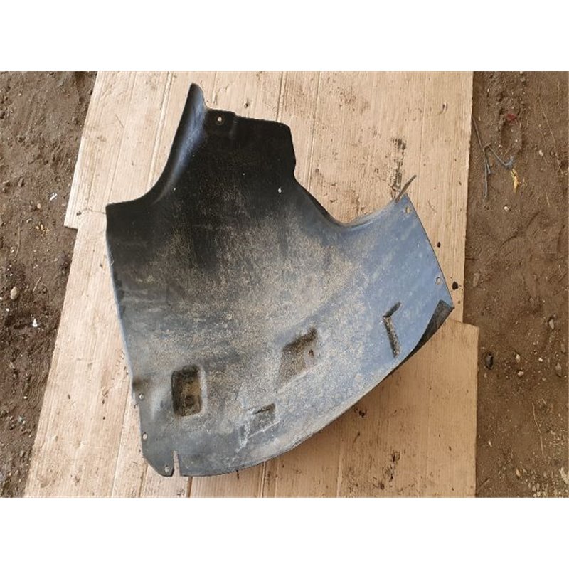 MERCEDES-BENZ M-CLASS (W164) Bal első Hátsó Dobbetét (Kerékjárati, Műanyag)