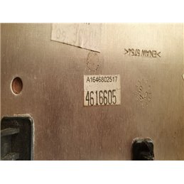 MERCEDES-BENZ M-CLASS (W164) Műszerfal alatti Műanyag Elem