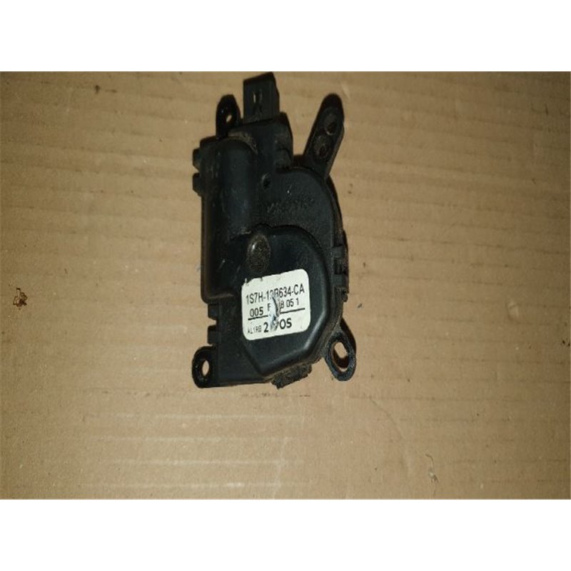 FORD FUSION (JU_) Fűtés Állító Motor