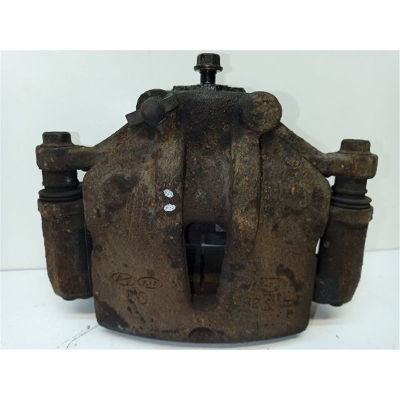 KIA CEED Bal első Féknyereg Munkahengerrel