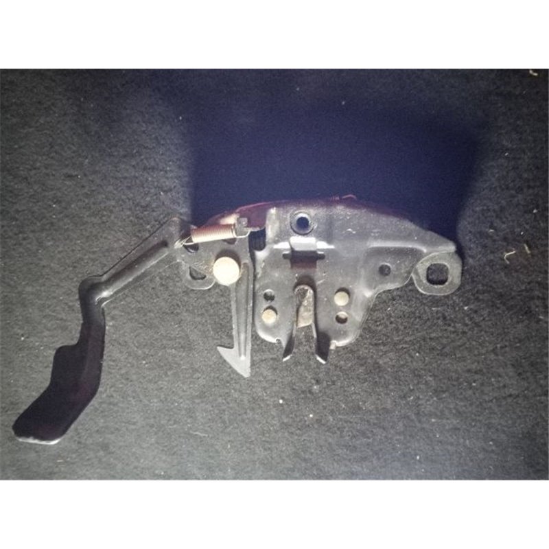 NISSAN TERRANO II (R20) Motorháztető Zárszerkezet