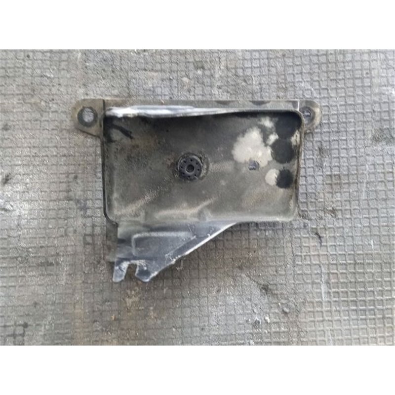 NISSAN TERRANO II (R20) ABS / ABR / ESP Pumpa Tartó