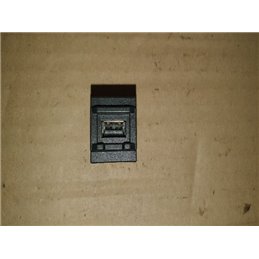 MERCEDES-BENZ S-CLASS (W221) USB Aljzat