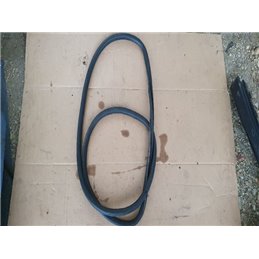 VW GOLF V (1K1) Jobb hátsó Gumikéder