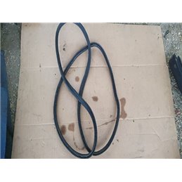 VW GOLF V (1K1) Csomagtérajtó Gumikéder