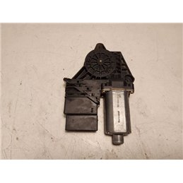 VW PASSAT Variant (3B5) Jobb hátsó Ablakemelő Motor