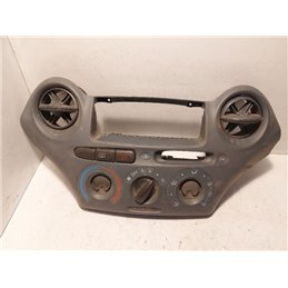 TOYOTA YARIS (SCP1_, NLP1_, NCP1_) Fűtéskapcsoló