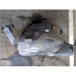 MERCEDES-BENZ A-CLASS (W169) Bal első Hátsó Dobbetét (Kerékjárati, Műanyag)