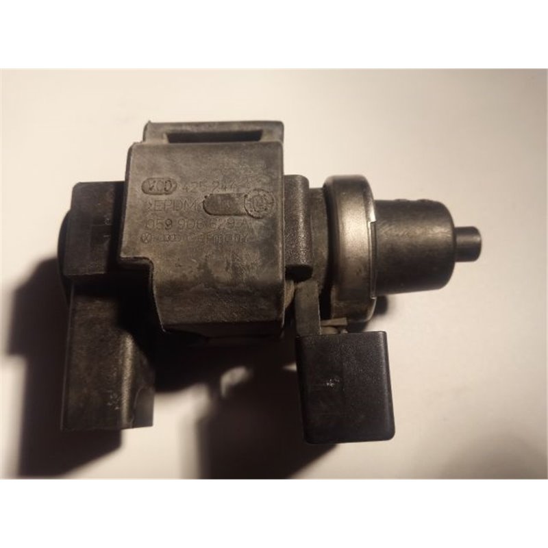 AUDI A4 (8E2, B6) Lefújószelep