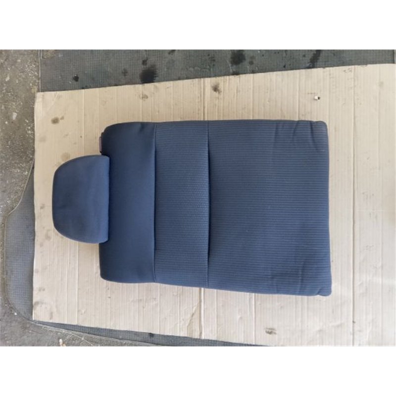 VW PASSAT Variant (3B6) Bal hátsó Ülés