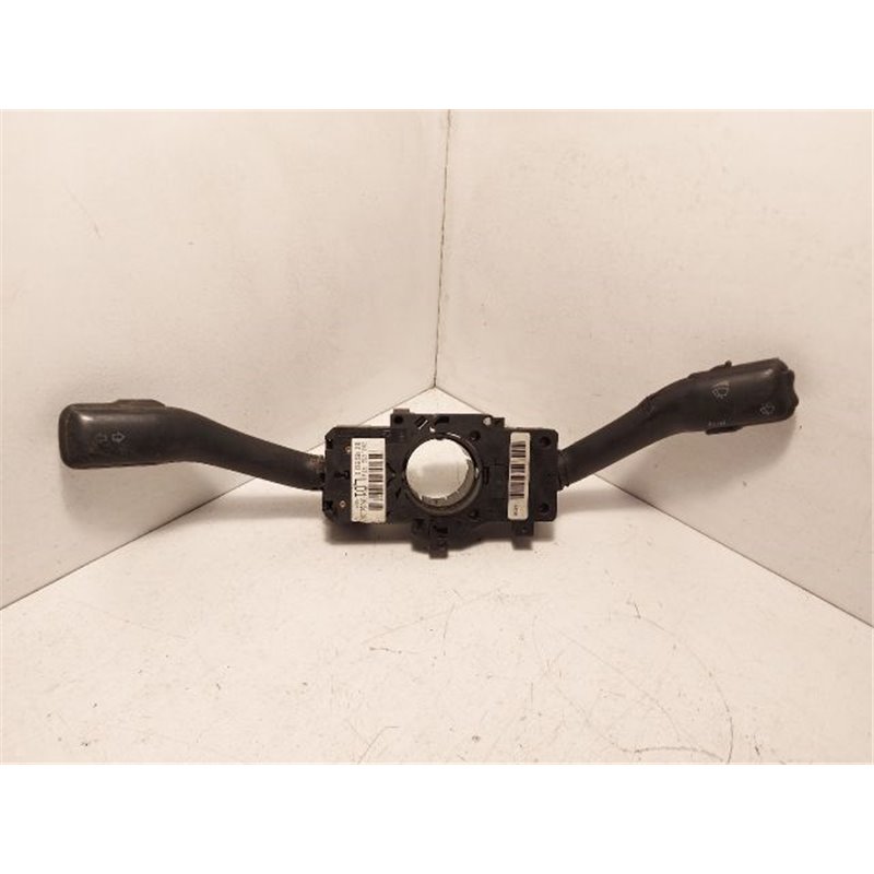 VW PASSAT (3B3) Komplett Kormánykapcsoló (Bajuszkapcsoló)