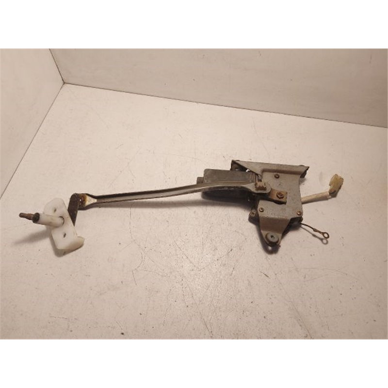 SUZUKI SWIFT II Ferdehátú (EA, MA) Hátsó Ablaktörlő Motor