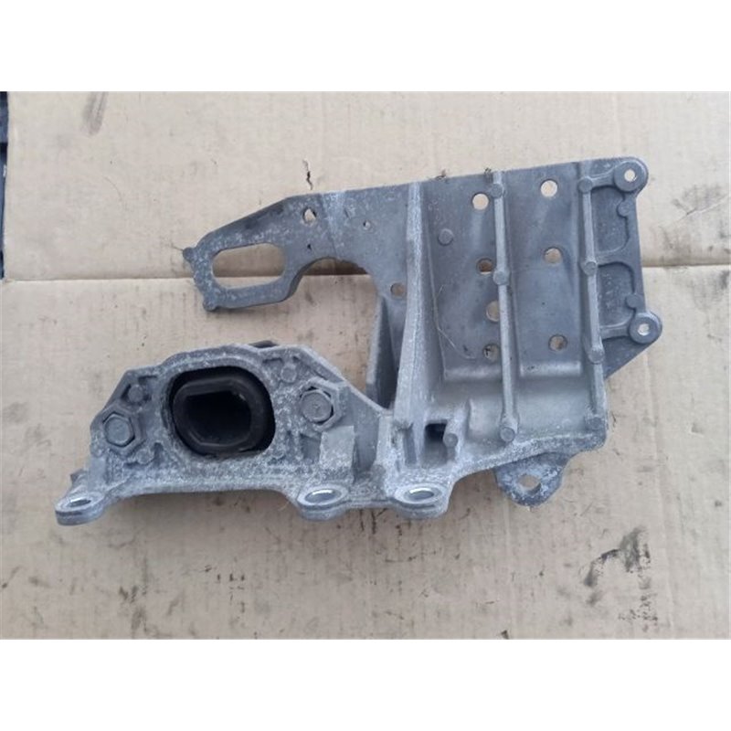 NISSAN QASHQAI / QASHQAI PLUS 2 (J10, JJ10) Váltó Tartó Bak (Pozíciófüggetlen)