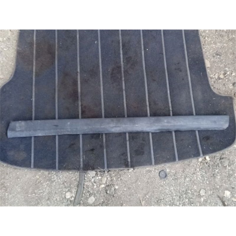 VW PASSAT Variant (3B6) Jobb első Ajtó Díszléc