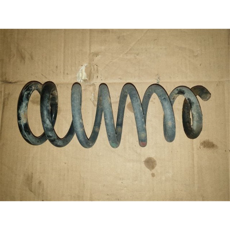 TOYOTA AVENSIS Kombi (T25) Hátsó Rugó