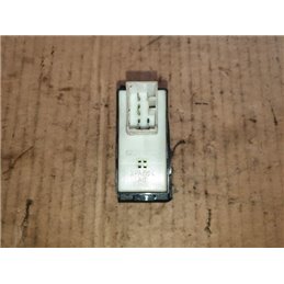 HYUNDAI TRAJET (FO) Jobb hátsó Ablakemelő Kapcsoló