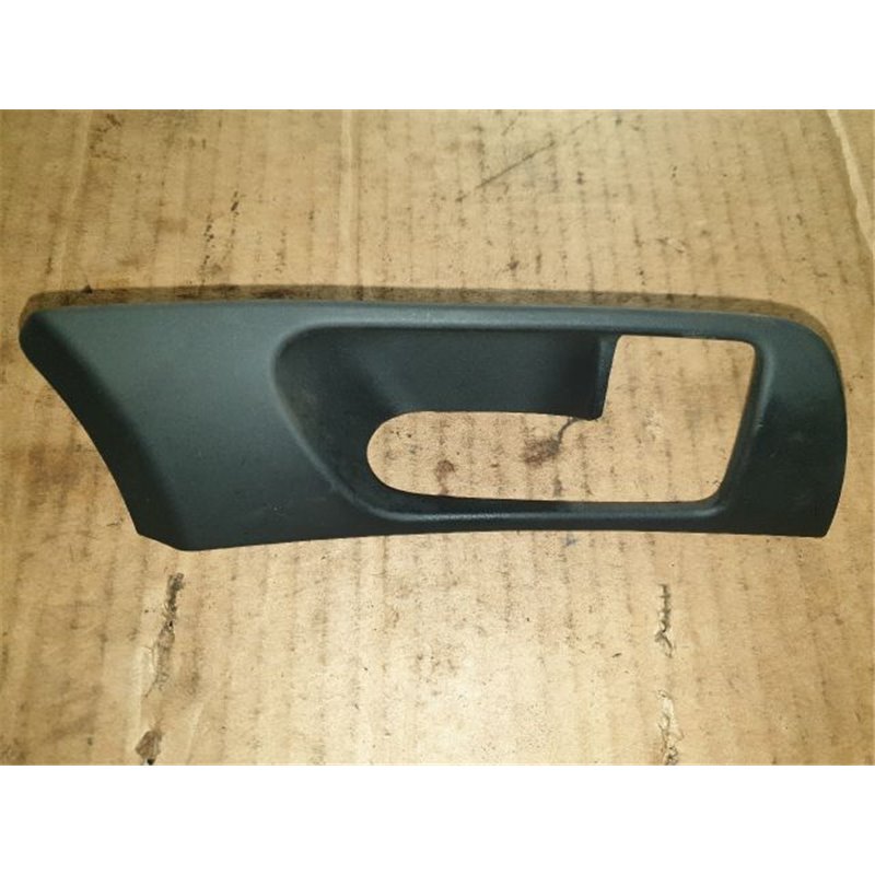 TOYOTA AVENSIS Kombi (T25) Jobb első Kilincs Burkolat