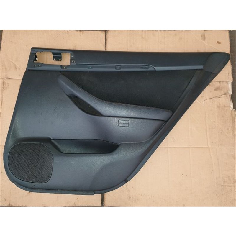 TOYOTA AVENSIS Kombi (T25) Jobb hátsó Ajtó Kárpit