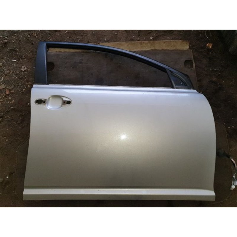 TOYOTA AVENSIS Kombi (T25) Jobb első Ajtó (Üres lemez)