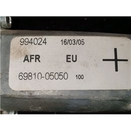 TOYOTA AVENSIS Kombi (T25) Jobb első Ablakemelő Motor