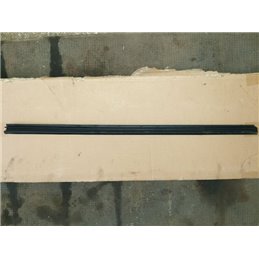 TOYOTA AVENSIS Kombi (T25) Jobb első Vízlehúzó Gumicsík