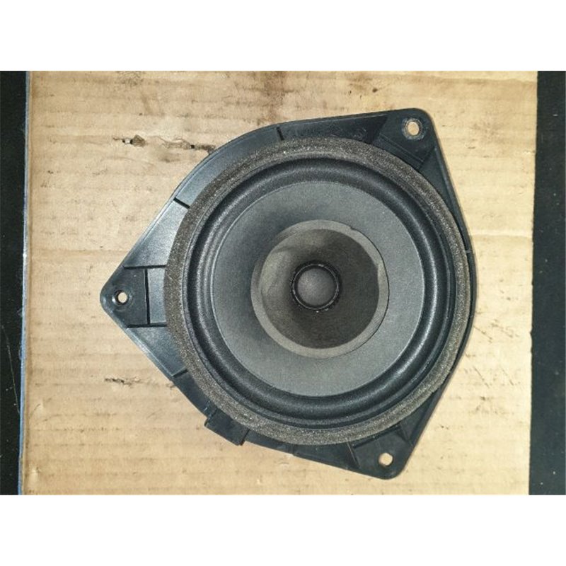 TOYOTA AVENSIS Kombi (T25) Bal hátsó Hangszóró