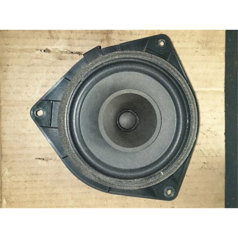 TOYOTA AVENSIS Kombi (T25) Jobb hátsó Hangszóró