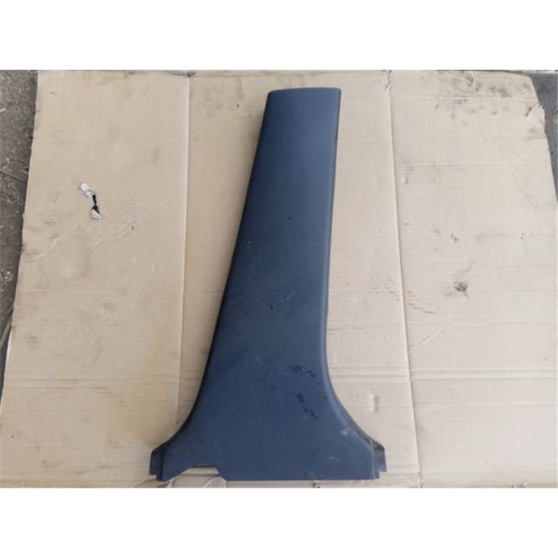 TOYOTA AVENSIS Kombi (T25) Jobb B Oszlop Burkolat