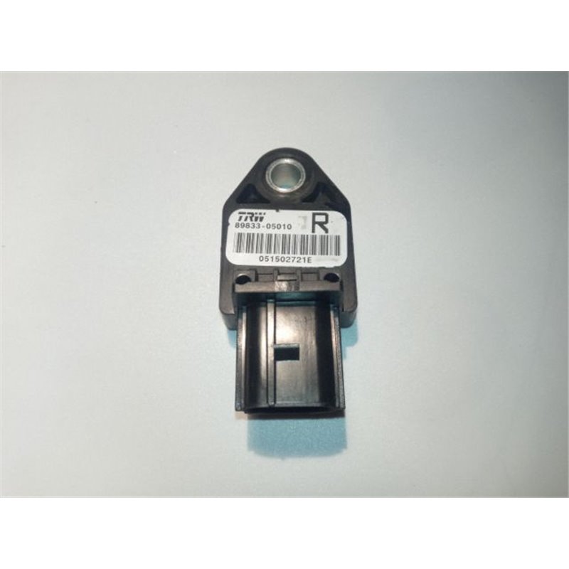 TOYOTA AVENSIS Kombi (T25) Jobb első Oldal Ütközés Érzékelő