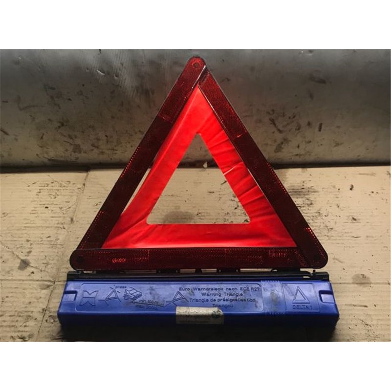 BMW 3 (E46) Elakadásjelző Háromszög