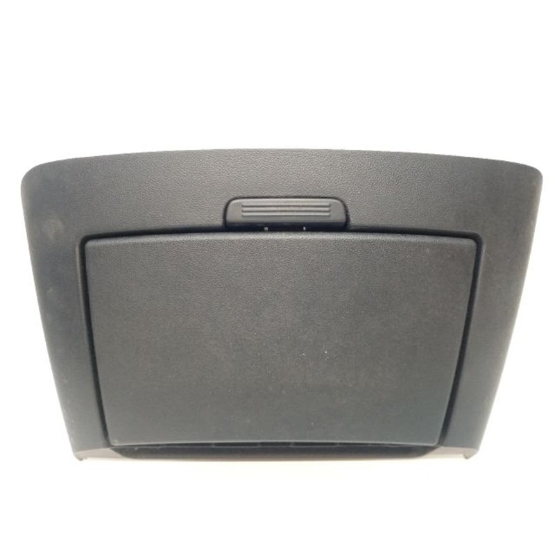 KIA CEED Első Tároló Rekesz