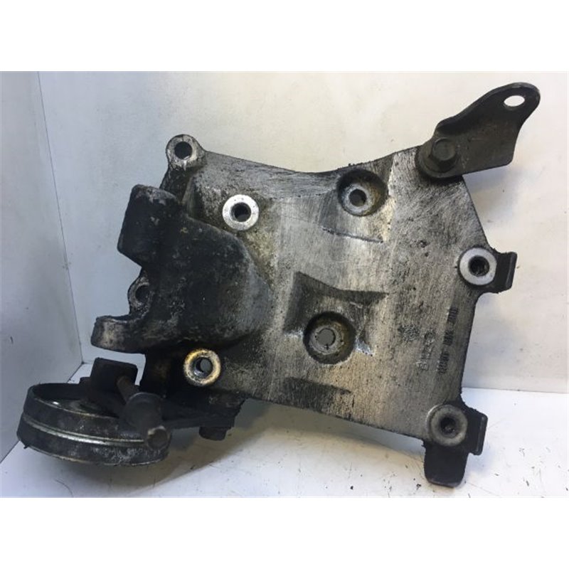 NISSAN ALMERA II Tartó Bak