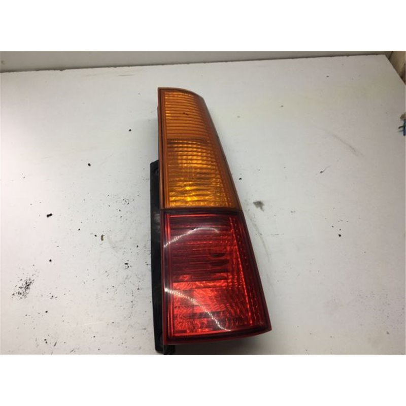 SUZUKI IGNIS I (FH) Jobb Külső Hátsó Lámpa