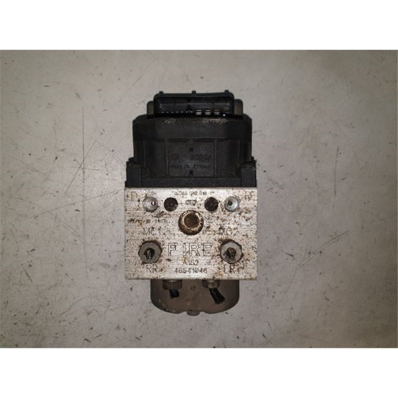 FIAT PUNTO (188) ABS Kocka