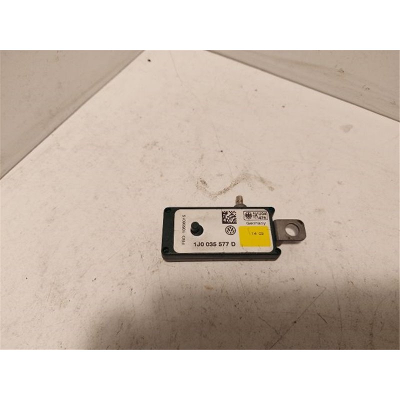AUDI A6 (4B, C5) GPS Antenna