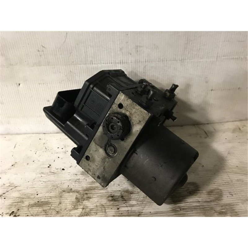FORD MONDEO III Kombi (BWY) ABS / ABR / ESP Pumpa