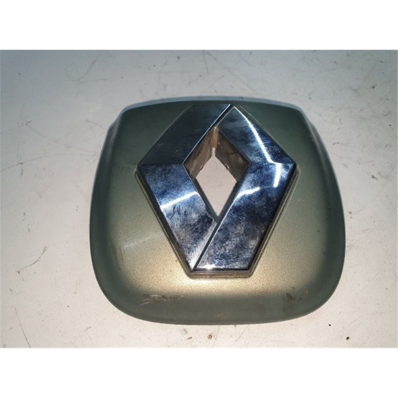RENAULT CLIO II (BB0/1/2_, CB0/1/2_) Hátsó Embléma