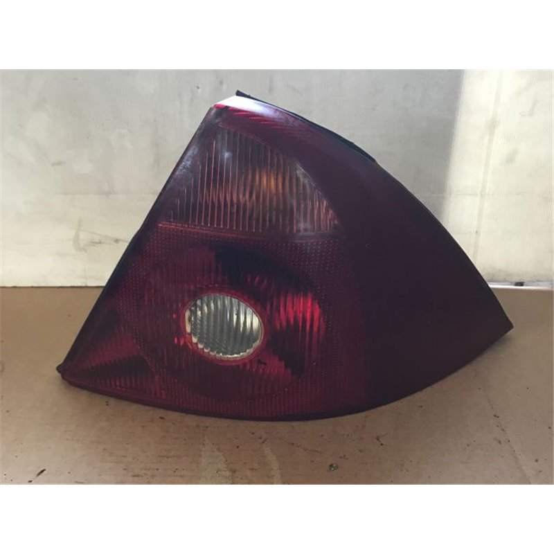 FORD MONDEO III (B5Y) Jobb Hátsó Lámpa