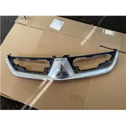 MITSUBISHI LANCER IV lépcsőshátú (C6_A) Hűtőrács